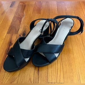 Kelly & Katie Black Platform Sandals with Crisscross Straps
